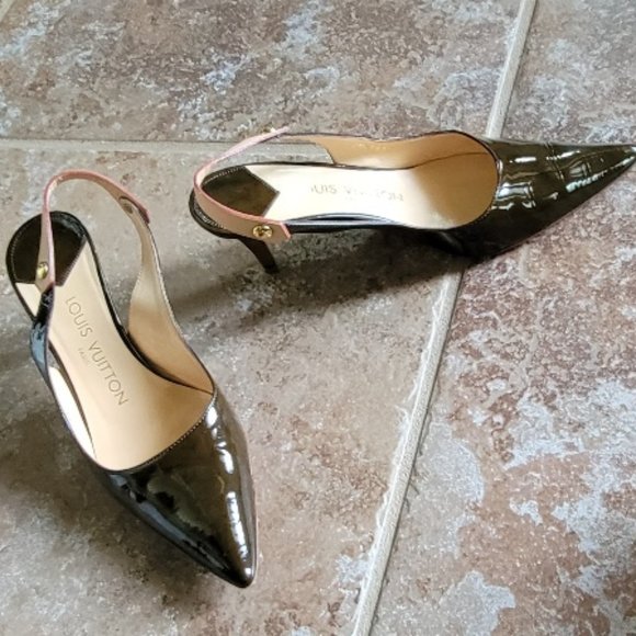 Louis Vuitton Brown Patent Leather Back Strap Pumps. Eur. 34 M - Picture 1 of 16